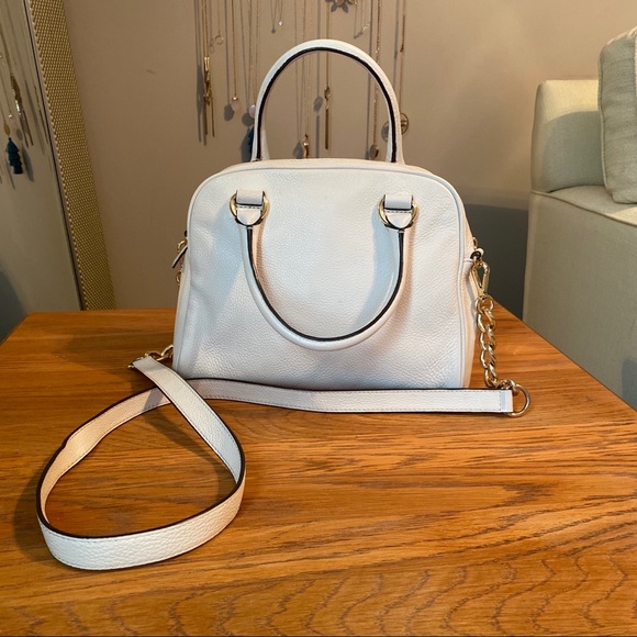 Michael Kors White Crossbody Bag - Picture 2 of 5